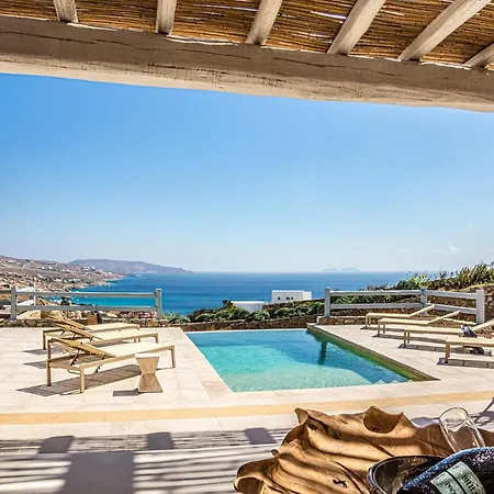Villa Iakinthos At Mykonian Kazarte Luxury
